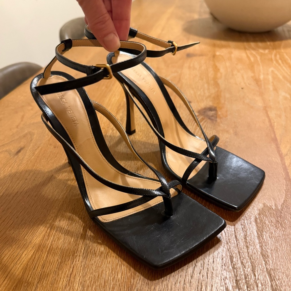 Bottega Veneta Strap Heel